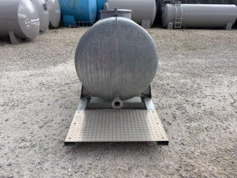 Wasserfass 1100l-2000l verzinkt mit Plattform für...