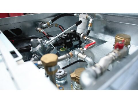 Mobile Tankstelle 2900 Liter Benzin & Flugkraftstoffe Komplettset