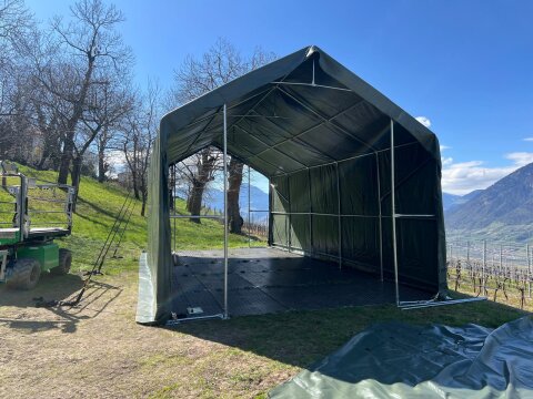 Überfahrplatten Kunststoff 20 t – 240 × 150 cm, schwer belastbar