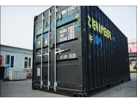 SafetyTainer XL 20′ – Gefahrstoffcontainer mit Isolierung