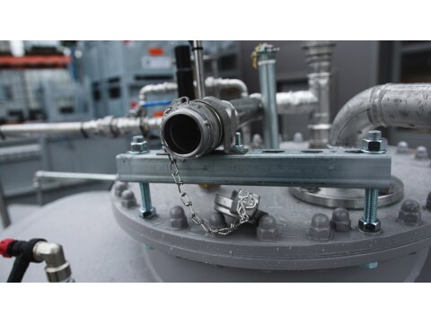 FuelTank 10.000 l – Jet A1 Lagertank für Flugzeugtankstelle, Hubschraubertankstelle und Flugsportverein