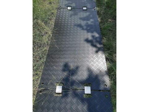 Überfahrplatten Kunststoff 20 t – Schwer belastbare Baustellen-Platten