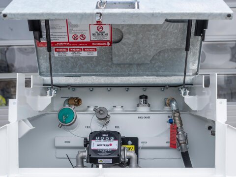 Mobile Tankstelle 1000 l – Tankanhänger, WHG-konform für Baustellen & Industrie