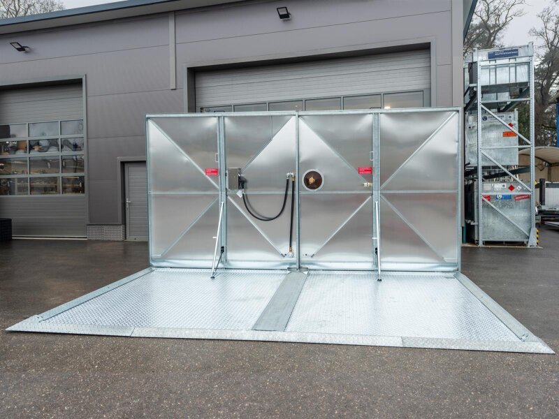 Diesel Abfüllplatz ECO Outdoor – WHG-konformer Betankungsplatz mit Spritzschutzwand für Baustellen & Betriebe