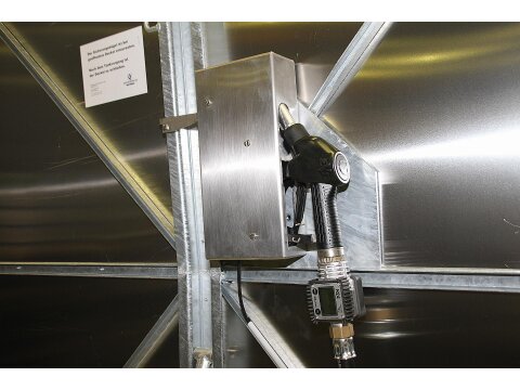 Zapfventilhalterung mit Ein/Aus-Schalter für...