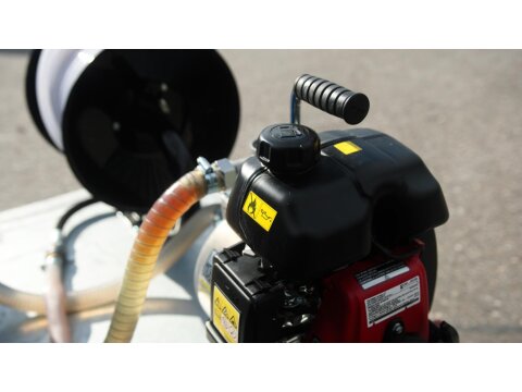 Wasserfass 1.100 Liter auf Transportgestell – Mobiler Wassertank