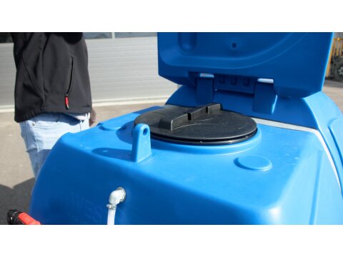 Wasserfass 1.100 Liter auf Transportgestell – Mobiler Wassertank