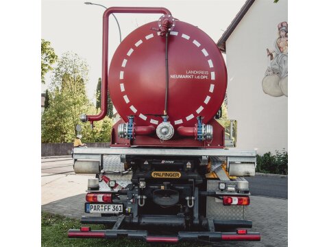 Tanklifter 11.000 Liter – Abrollbehälter Löschwasser für Feuerwehr aus S235JR-Stahl