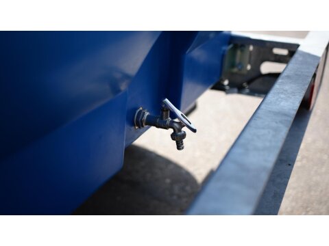 Wasserfass Anhänger 2.000 Liter mit Hochdruckreiniger & Schlauchtrommel – 200 bar, benzinbetrieben